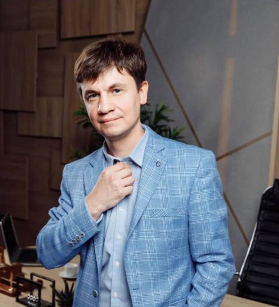 Слиняков Альберт Юрьевич